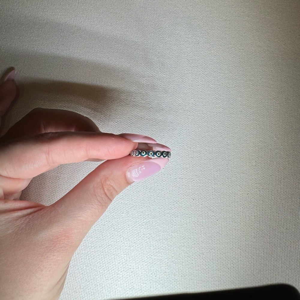 Elegant Sterling Silver Band Ring